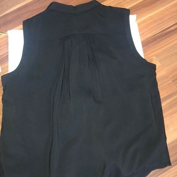 Bongo black sleeveless collared top - Picture 3 of 3